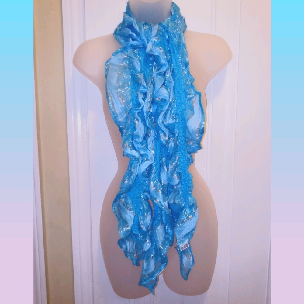 Women's Textured Ruffle Scarf